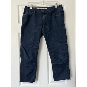 !Item Fitted Racer Cropped Jeans - Size 31